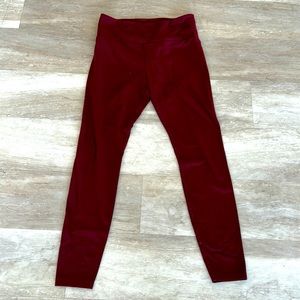 Lou & Grey Luvstretch Leggings - Maroon